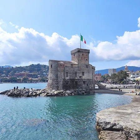 Apartment Mille Colori Mit Privatem Parkplatz By Interhome Rapallo
